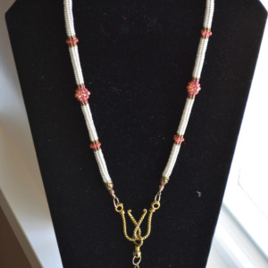 N10- Seed bead necklace in Herringbone stitch with pendant
