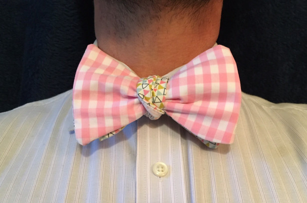 Pink bow ties, gingham bow ties, geometric designs, reversible bow ties, self tie bow ties, magnet tie, wedding accessories, pink gingham,