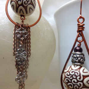Chain Fringe Earrings with Arabesque Decorative Bead and Floral Motif