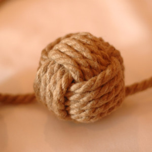 Small Decorative Knot