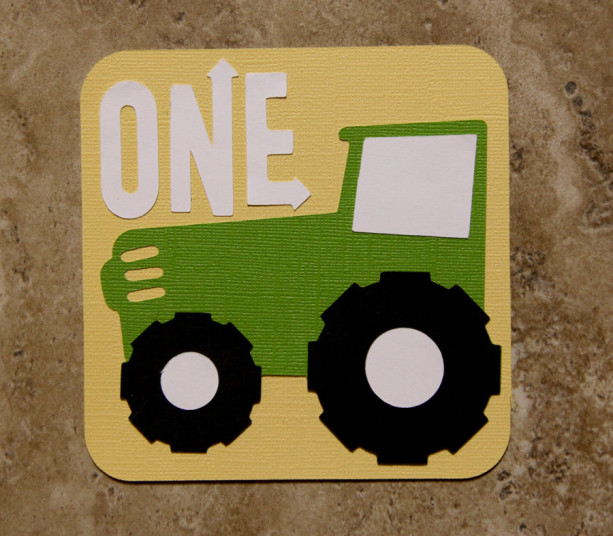 Tractor green and yellow 20 Pack Birthday or Baby Shower Invitations