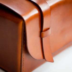 Leather Dopp Kit - Saddle Tan