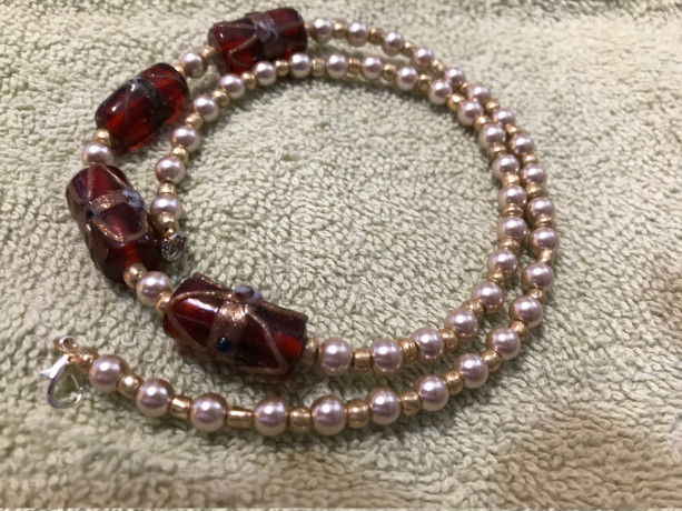 Pearly Seduction handmade beaded necklace 21" long