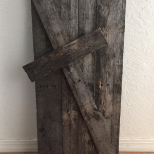 Reclaimed Pallet Wood Cross~Wooden Cross~Outdoor Cross~Wall Hanging Cross~Religious Decor