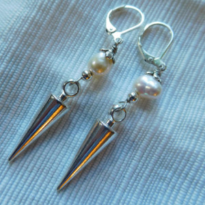 Dangling cone spike  earrings, freshwater pearls with silver tone lever back earrings hooks. #E00315