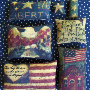 Set of 7 Primitive Fourth of July Grungy Bowl Filler Ornies Tucks Pillows Miniature Gift Patriot Patriotic America USA