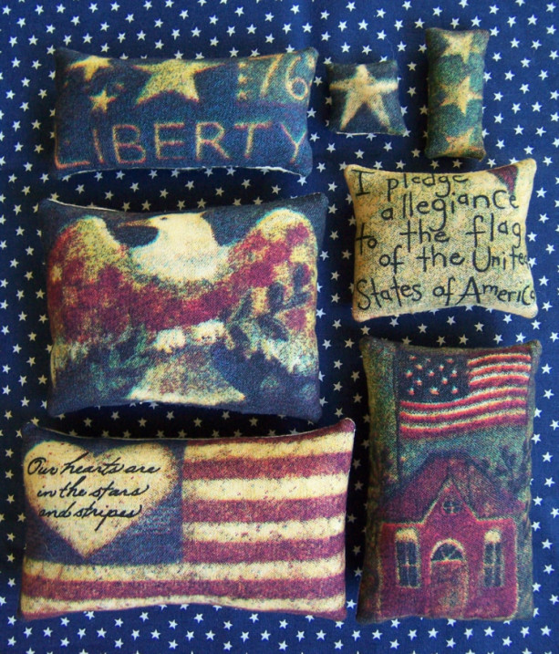 Set of 7 Primitive Fourth of July Grungy Bowl Filler Ornies Tucks Pillows Miniature Gift Patriot Patriotic America USA