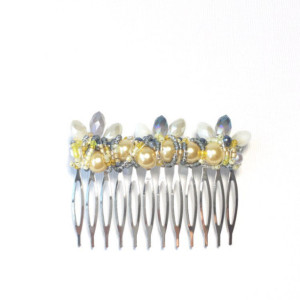 Large Yellow and Grey Hair Comb