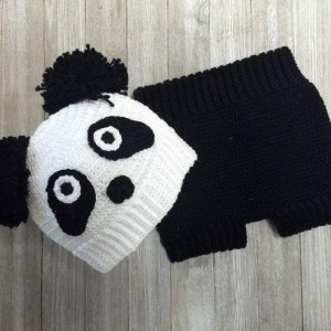 Crochet beanie and cover diaper panda bear set. Crochet photo props. Crochet modern. Costume baby. Handmade. Crochet baby. Crochet baby