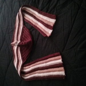 Hooded crocheted scarf 