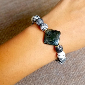 Black and white Bracelet; Stripes beads natural stone