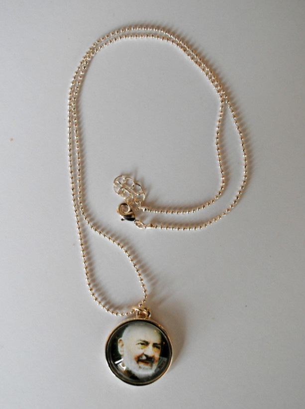 Padre Pio pendant and necklace, silver plated