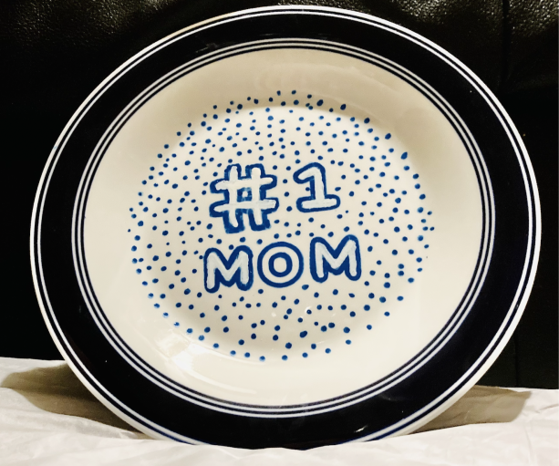 #1 Mom Plate