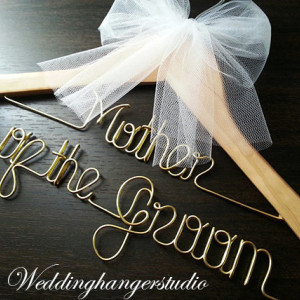 SET of 2 mother's hanger / Mother of Bride and Mother of Groom in 2 lines