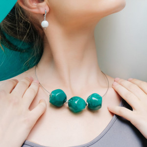Blown Glass Necklace - Green - Creased Beads