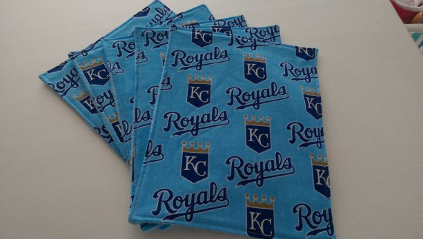 Unpaper Towels KC Royals, Cleaning Cloths, Reusable Towels, Paperless Paper Towels, Kitchen Towels, Cloth Napkins, Cleaning Supplies