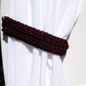 One Pair Dark Burgundy Red Curtain Tie Backs, Drapery Tiebacks, Thick Wool Blend Wine Red with Black, Holdbacks for Drapes, Crochet Knit, Ready to Ship in 3 Days