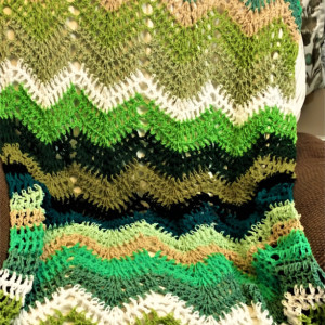 Handmade Blanket Hand Crocheted New Afghan Green Ripple Chevron Twin Size Throw Couch Sofa Chair Cover Comfortable Warm Bedspread Lap