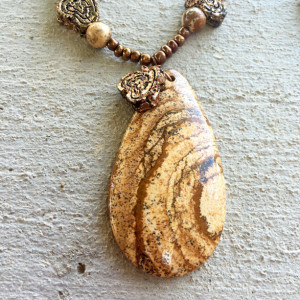 Khaki picture jasper stones and teardrop pendant and copper hearts necklace & Earrings