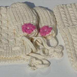 Hand Knitted Baby Girl 6 months to 24 months Set, Luxury Washable Merino Wool, Mittens, Leggings, Classic Bonnet, Ready to Ship