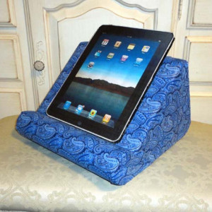 ReadCliner Padded Book or iPad Stand for Your Lap