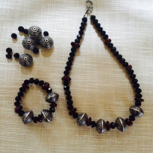 Black Glass,Chinese Maroon Nuggets,Round Silver Plated Beaded Set