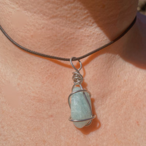 aquamarine wire wrapped pendant