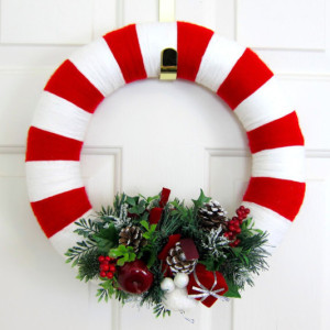 Wrapped Holiday Wreath