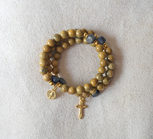 Rosary Bracelet of Serpentine and Sodalite and Gold Plated Medals