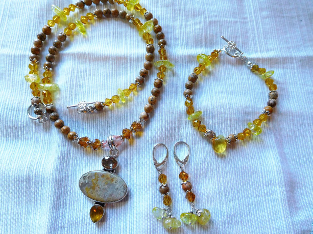 Jasper/citrine stone Necklace in the center Sterling Silver Overlay Coral fossil citrine stones pendant and matching earrings set.#NBES0104