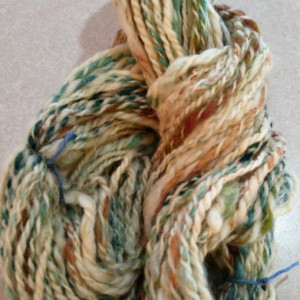 Handspun art yarn-correidale- Wool- 1 skeins 98yds- super soft- white yarn- turquoise- green yarn-knit- crochet- home spun-homespun-yarn
