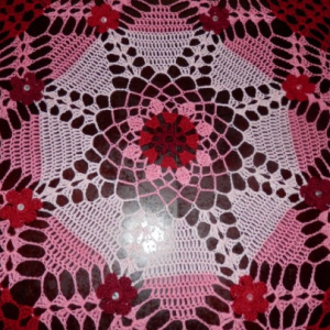 Stunning Real Handmade Crochet Doily, Red, Round, 28","Daisy Meadow", Cotton100%, USA FREE shipping