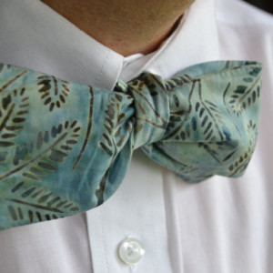 Men's Bow Tie, Self-Tie Bow Tie, Men's Tie, Bow Tie, Batik Bow Tie, Cotton Bow Tie, Spring Bow Tie, Tie, Batik Tie, Formal Wear, Prom,