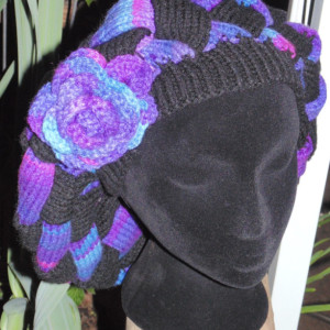 Knitted Womens entrelac Hat