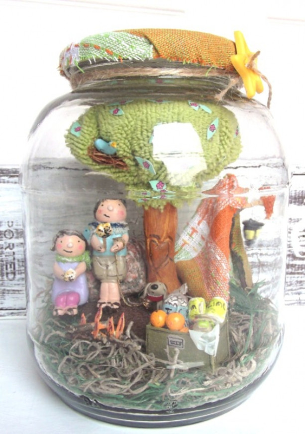camping for two / sweet preserves glass jar with clay miniatures