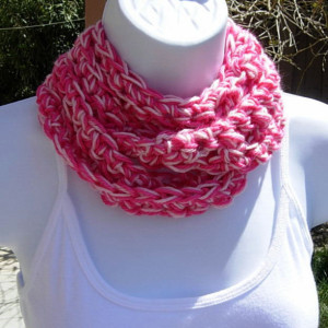SUMMER SCARF, Infinity Loop, Hot & Pale Light Pink, Extra Soft Small Crochet Knit Lightweight Cowl Circle Skinny, Crocheted Necklace..Ready to Ship in 3 Days
