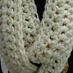 INFINITY SCARF Loop Cowl Winter White, Ivory, Light Cream Crochet Knit Extra Thick Soft 100% Acrylic, Neck Warmer..Ready to Ship in 3 Days