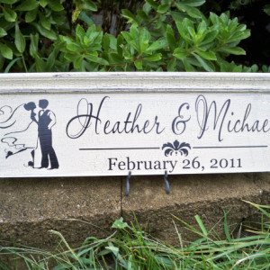 Personalized Wedding Sign, Bride and Groom Wedding sign, Personalized First Name Sign, Name SIgn, Established Sign, Distressed Sign, Custom