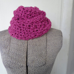 Pink Chunky Knit Infinity Scarf, Warm Eternity Loop Scarf, Cowl Scarf, Gift For Her