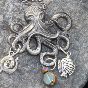 Octopus of the sea Necklace and earring set.  OOAK