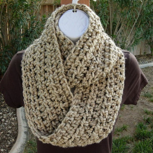 Oatmeal INFINITY LOOP COWL SCARF Natural Beige Tweed, More Colors Available, Thick Soft Wool Blend Crochet Knit Endless Winter, Neck Warmer..Ready to Ship in 3 Days