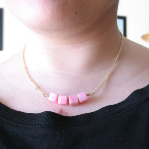 Vintage Pink Necklace Beaded Cube Fashion Jewelry For women 80s Retro