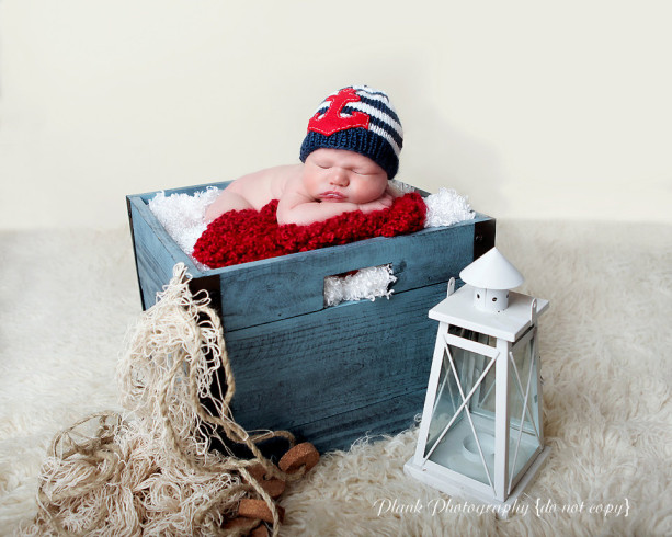 Knit Nautical Baby Boy hat with  ANCHOR,  Baby Beanie,  Childrens hats, boy hats, girl hats, navy and white hat, handmade hat