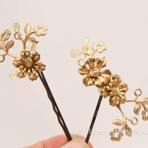 Brass and Gold Flower Hair Accessories, Vintage Fower Bobbie Pins