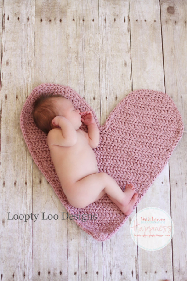 Newborn Photo Prop Heart Mat