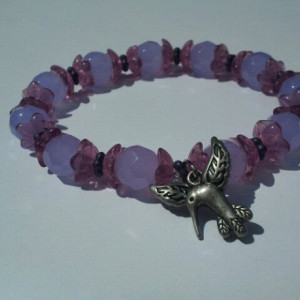Purple and lavender hummingbird stretch bracelet, spring jewelry, bird charm bracelet, free gift box, lilac flower bracelet, gift for her