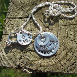 Bride and groom wedding date, necklace and key chain set. , or bridsmaids ,grooms gifts.