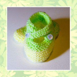 SUNNY - Hand Knitted Booties in Pastel Yellow and Green