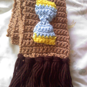 My Little Pony Friendship is Magic -- Doctor Whooves Scarf