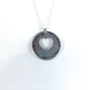 Je 'taime Hand Stamped Heart Washer Necklace